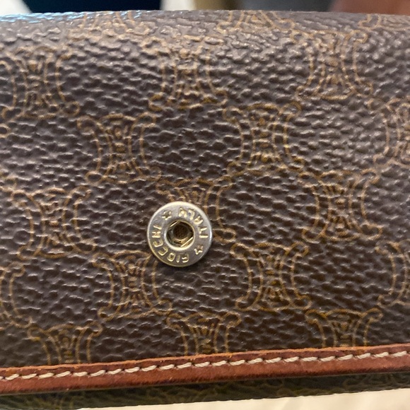 Authentic Celine Vintage Macadam Clutch PVC and key holder - Picture 12 of 16